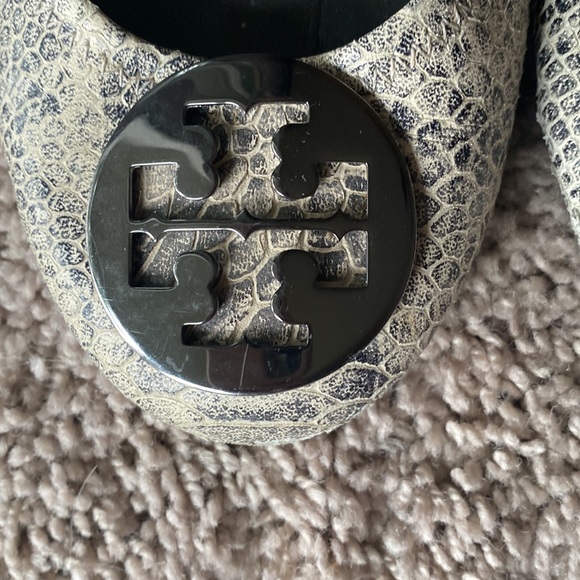 Tory burch flats - Picture 2 of 5